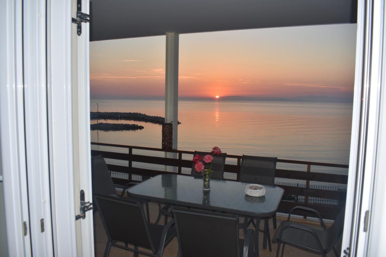 Paradiso Del Mare On The Beach By "Elite" Plános Dış mekan fotoğraf